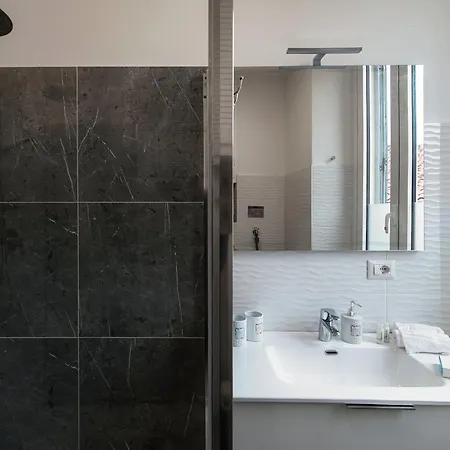 Apartment Antica - Downtown Como